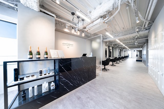 confidence MEN'S HAIR 新宿3rd(写真1)