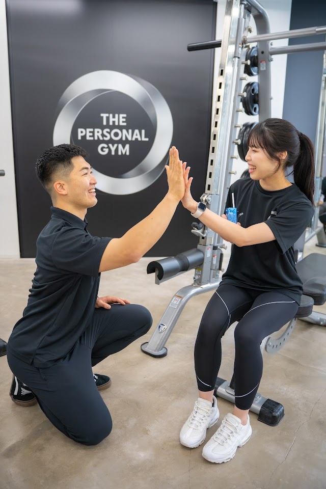 THE PERSONAL GYM新宿御苑店（写真1）
