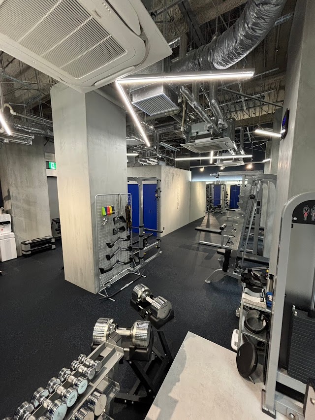 SPACE GYM 西新宿店（写真2）
