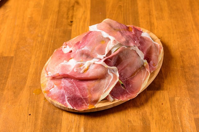 トン・ガリアーノ仙台駅前店（写真2）