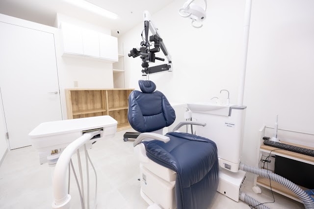 千賀デンタルクリニック 名古屋パルコ医院（写真1）