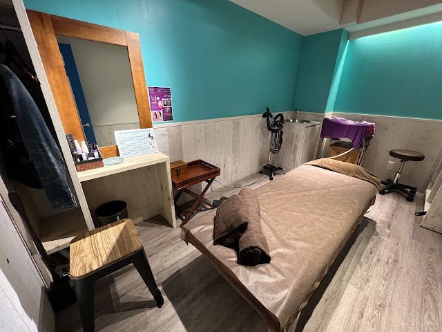ヘッドスパ専門店ワヤンプリ東京新宿店 Wayanpuri Head Spa Specilty Store Tokyo Shinjuku（写真3）