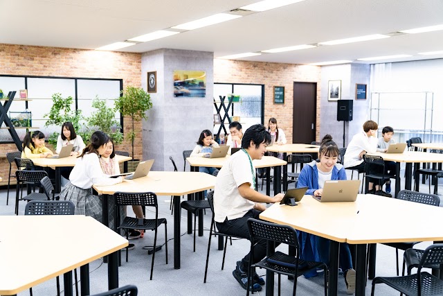 N Code Labo 新宿教室 | 東京の小学生・中学生・高校生のプログラミング教室(写真3)