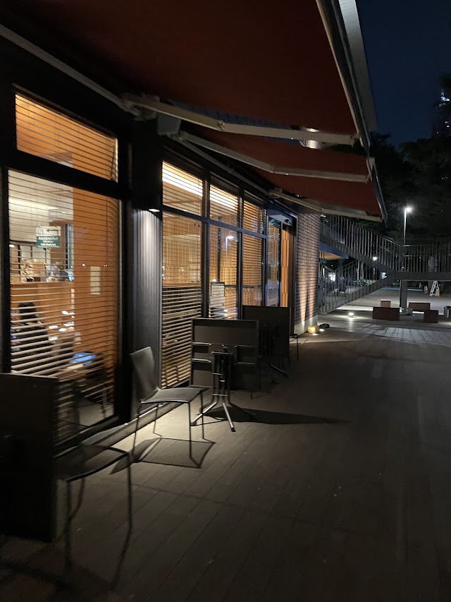 むさしの森Diner 新宿中央公園店(写真2)