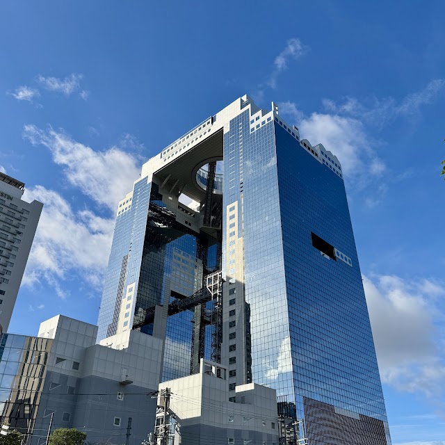 梅田スカイビル 空中庭園展望台（写真3）