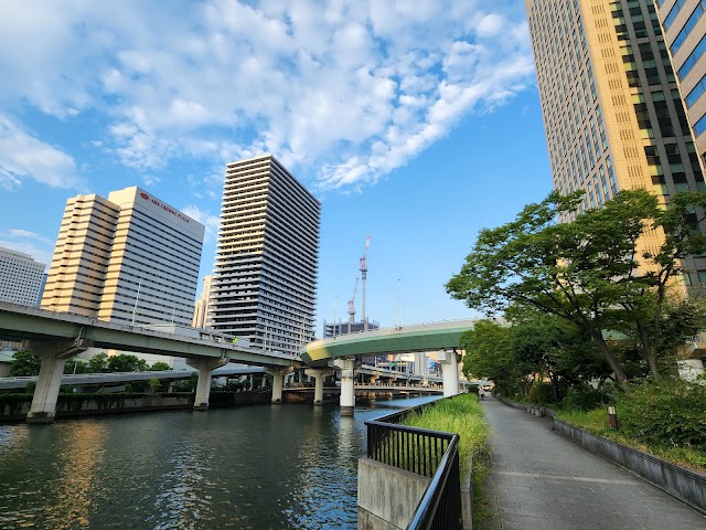 中之島遊歩道（写真1）