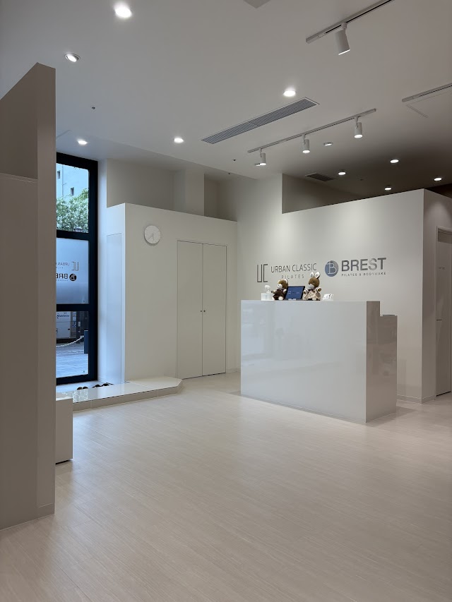 URBAN CLASSIC PILATES 呉服町（写真2）