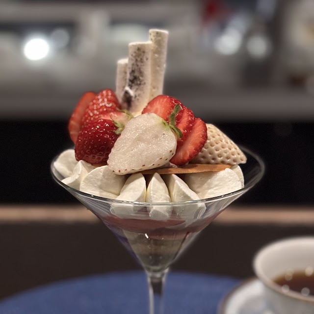 Assiette Dessert étonné（アシェット デセール エトネ）（写真3）