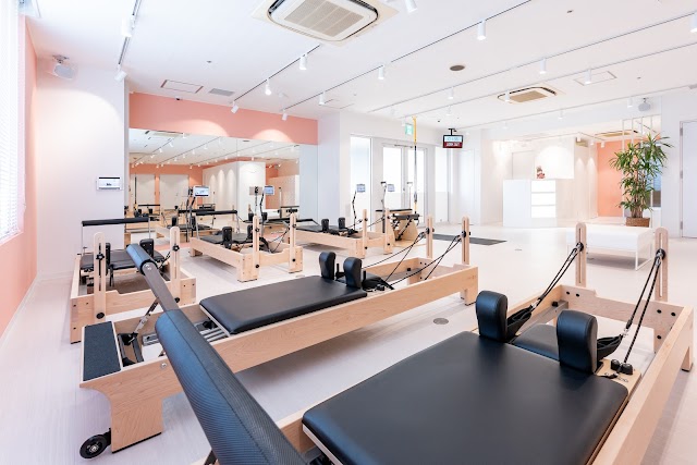 URBAN CLASSIC PILATES 福岡天神(写真1)