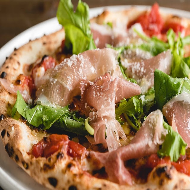 トンガリアーノドゥーエ（写真2）