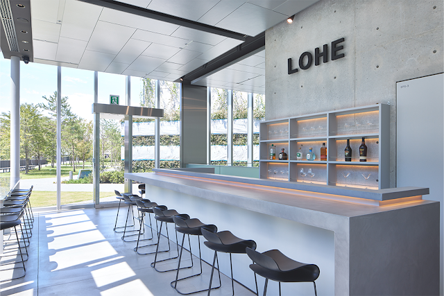 LOHE COFFEE & COFFEE COCKTAIL/大阪梅田店（写真1）